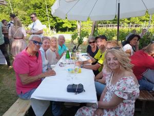 weinbluetenfest_tischen_2024 (20)